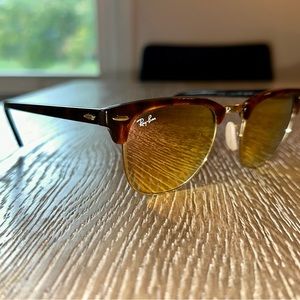 Ray Ban Clubmaster flash lenses gradient